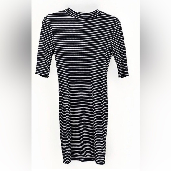 Papaya Nautical navy white striped stretch dress Women’s Size Large slimming - Picture 6 of 6